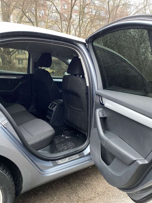 Октавия А7 1,8 TSI официальная