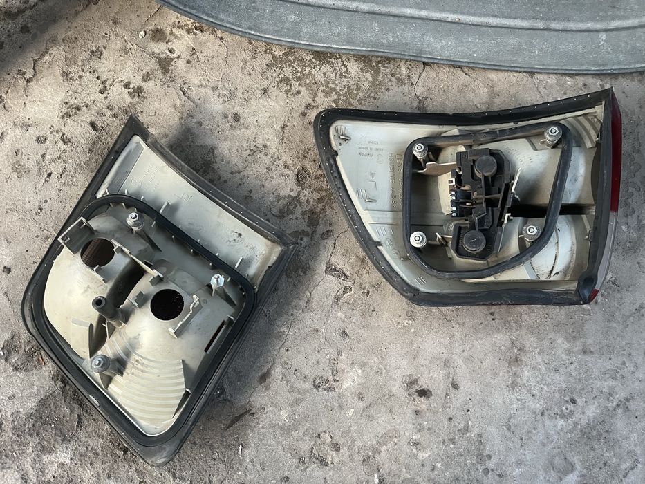 Задние левые фары Opel omega B