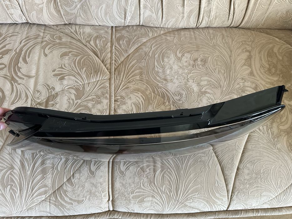 Скло на фару Passat NMS