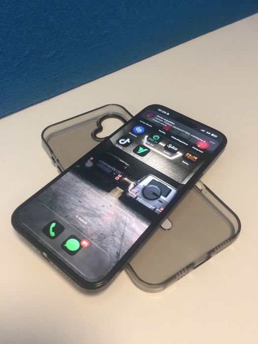 Iphone 16 plus.