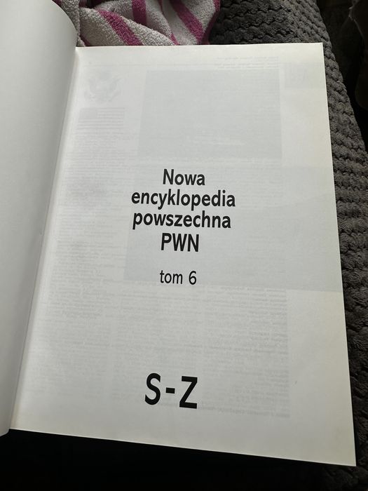 Nowa Encyklopedia Powszechna PWN (6 tomów)