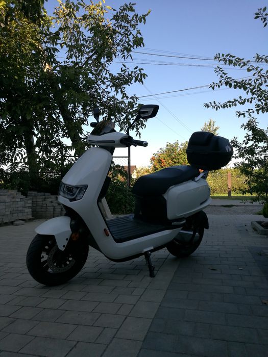 Електроскутер Sanra ROBO S