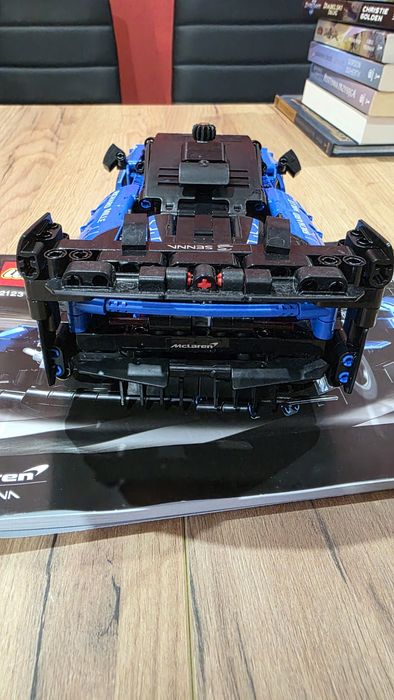 Lego Technic 42123