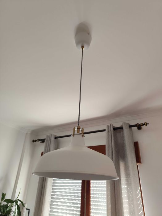 Candeeiro branco 28 cm