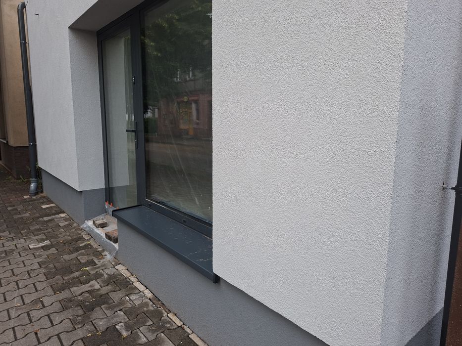 Nowy lokal handlowo-usługowy