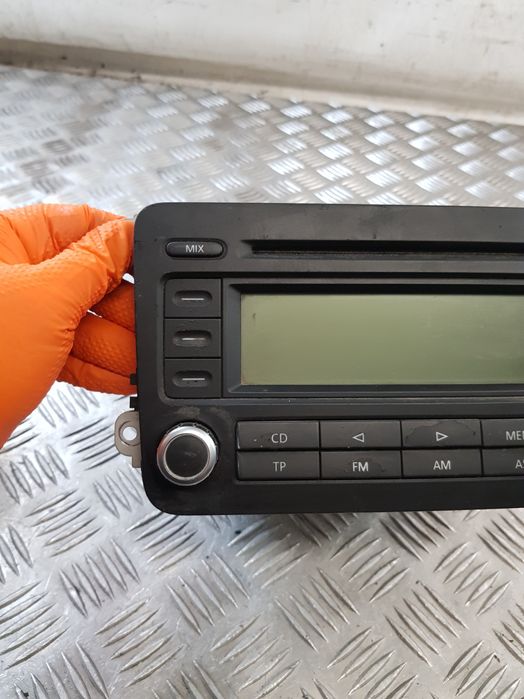 Radio 5M0035186A Vw Golf V Plus 06R- Europa