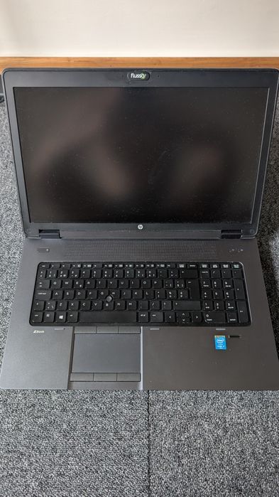 HP Zbook 17g2 i7 24 gb