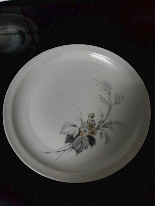 Pratos porcelana EXCELL64861398650498122