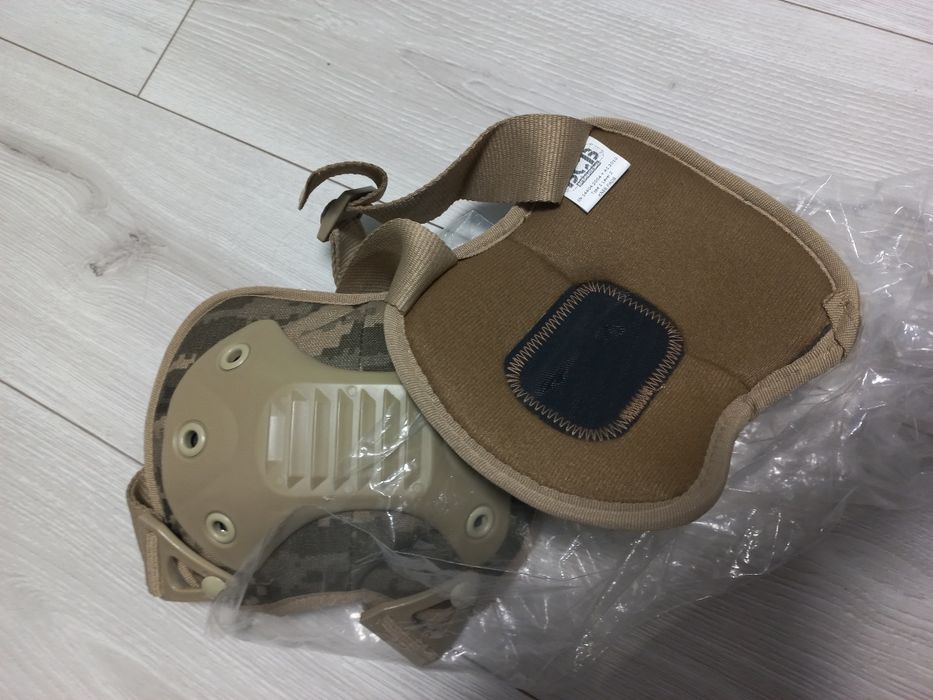 Продам наколінники