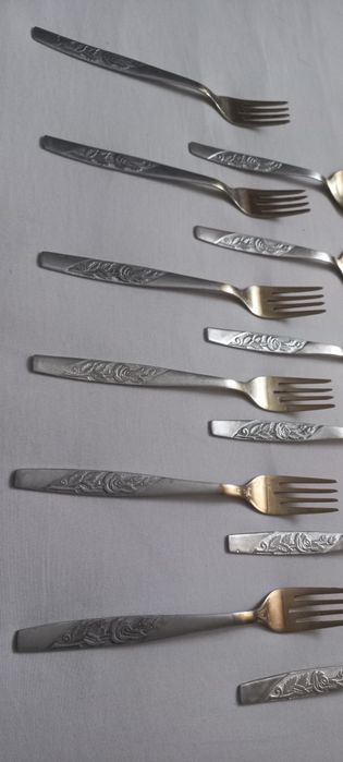 Столовые приборы