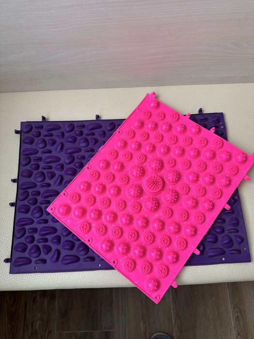 Масажні килимки дитячі