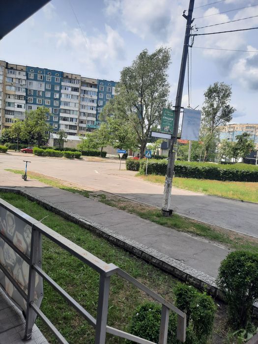 Помещение под магазин,офис,салон в центре левого берега.
