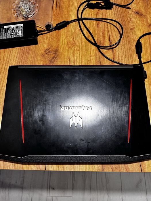 Ігровий Ноутбук Acer predator helios 300 і7-7700HQ/GTX1060/24gb/256SSD