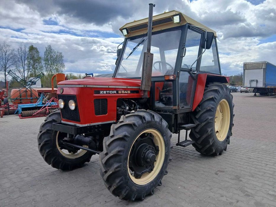 Traktor Zetor 6045
