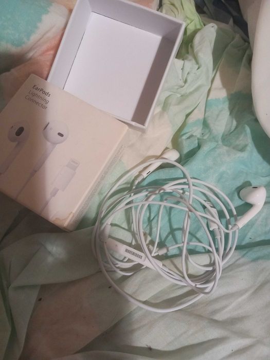 Auriculares com microfone