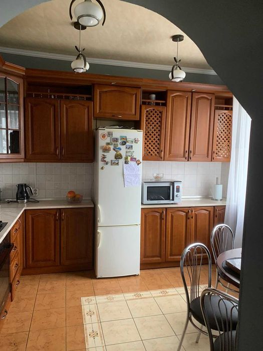 здам  в оренду будинок в районі Дубнівської