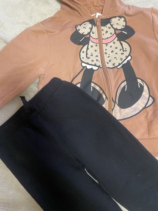 Спортивний костюм  H&M 6/7років