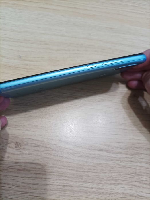 Смартфон Xiaomi Mi A2 Lite