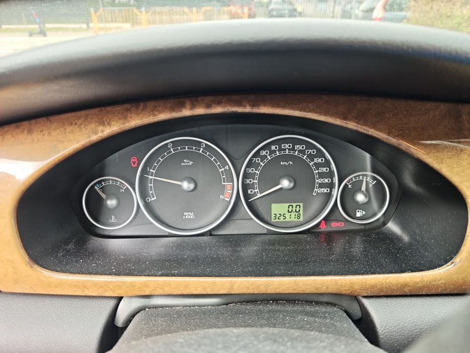 Jaguar x-type 2004
