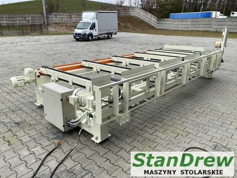 Podajnik do strugarki czterostronnej z napędem