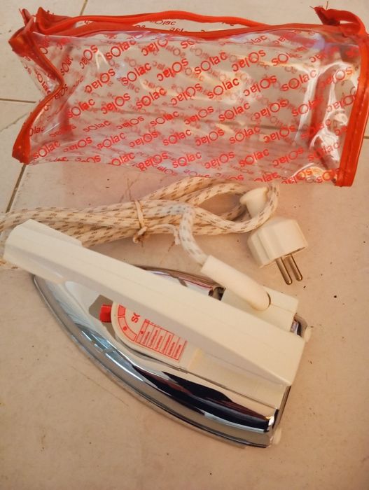 Ferro engomar viagem, Solac