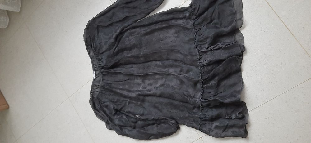 Платье нарядное.