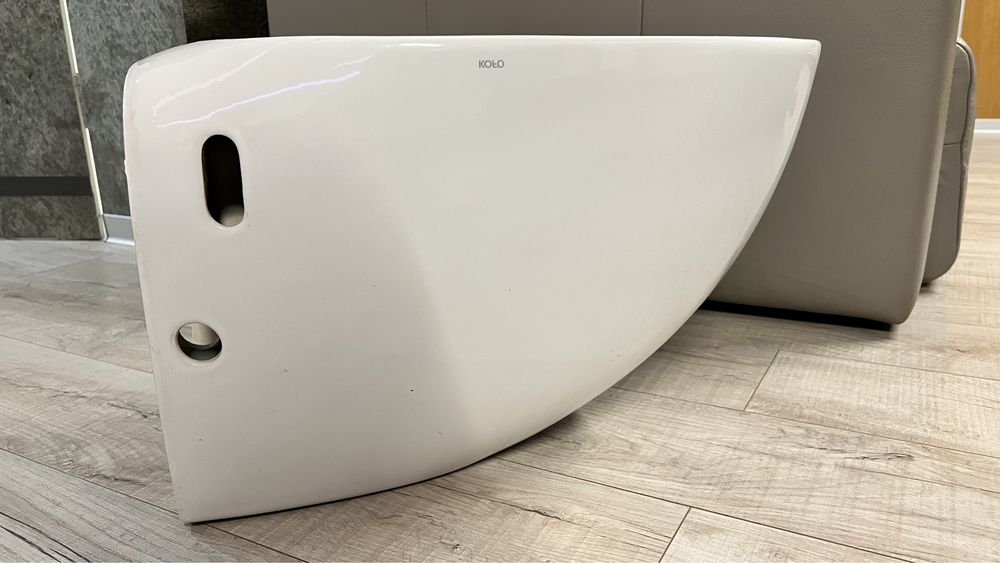 Koło ego miska, bidet