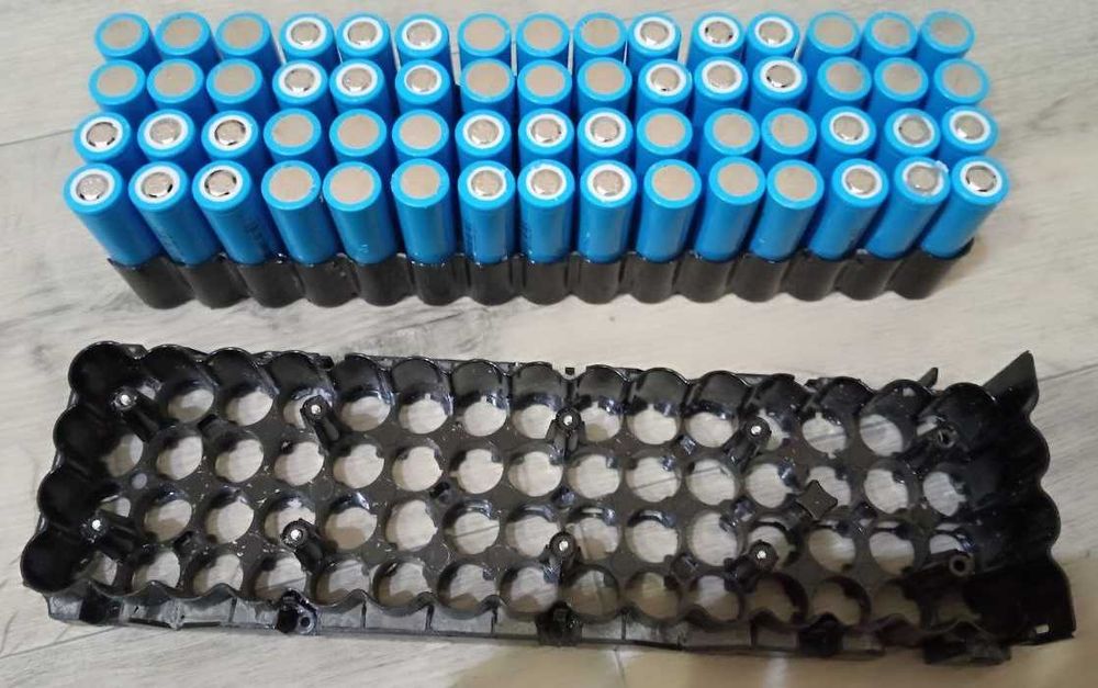 Li-ion ICR18650-  , Ємність 2000 мАгод\ samsung