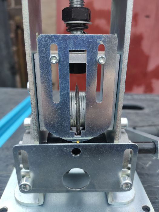 Ручной роторный инструмент