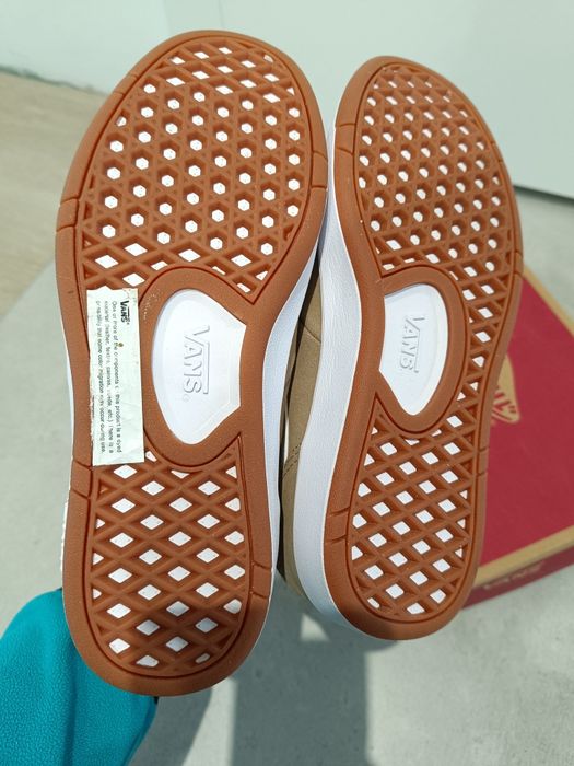 Nowe buty Vans 39