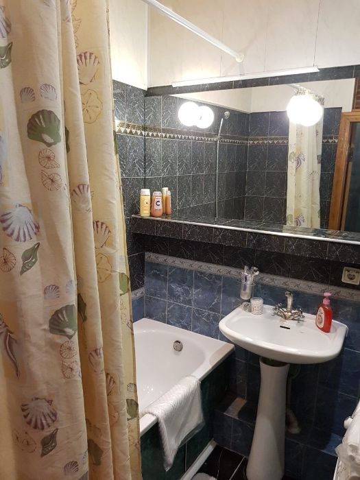 Киев посуточно 1к квартира в центре