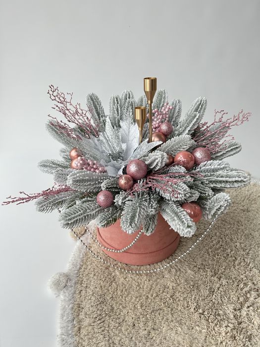 Новорічний декор, новорічна композиція