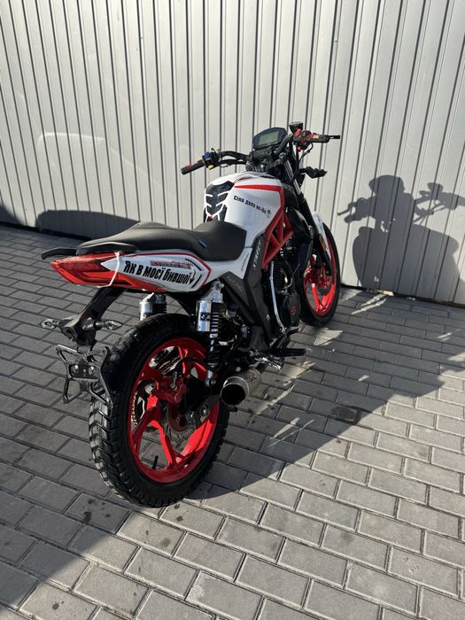 Musstang Xtreet 250