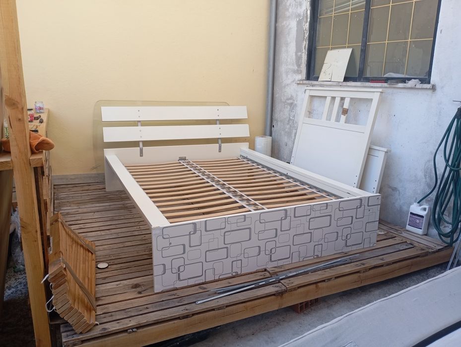 Cama com colchão