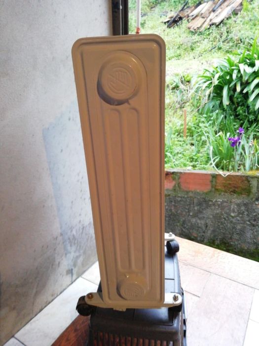 Aquecedor a óleo