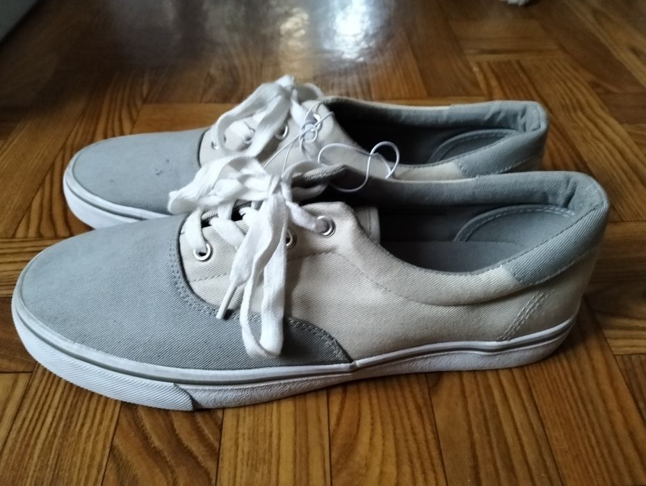 Buty męskie nowe.