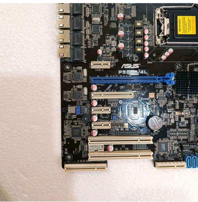 ASUS P9D-C/4L Server Motherboard LGA 1150 Socket Intel C224 Quad LAN
