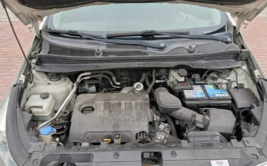 двигун для Kia Sportage III 2010-2015 1.7crdi D4FD