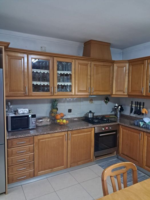 Cozinha em Carvalho 4mX2.80m