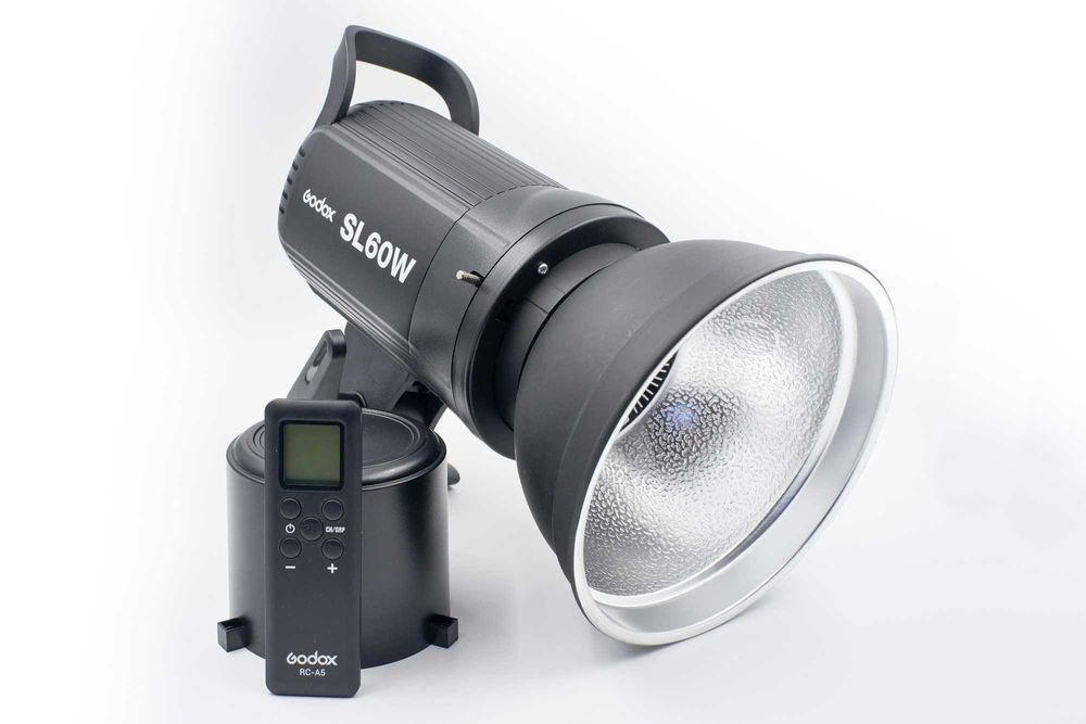 GODOX SL60W. Luz contínua para vídeo. Como novo