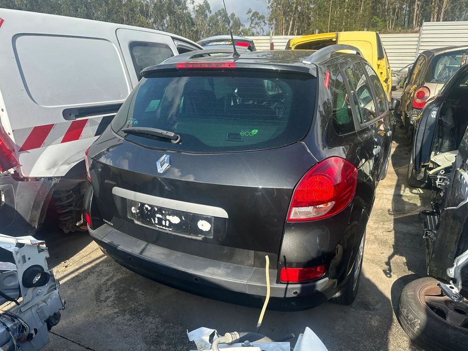 RENAULT CLIO III BREAK 1.5 DCI DE 2009 EM CENTRO DE ABATE
