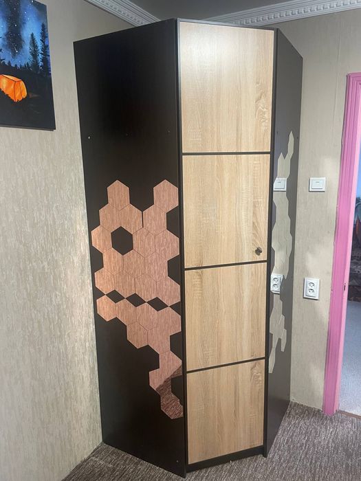 Шафа кутова. Коричнева