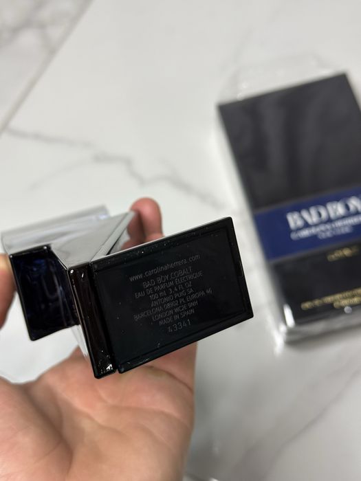 Парфуми CAROLINA HERRERA Bad Boy Cobalt Elixir