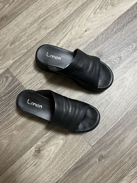 Босоножки женские черные Lonza