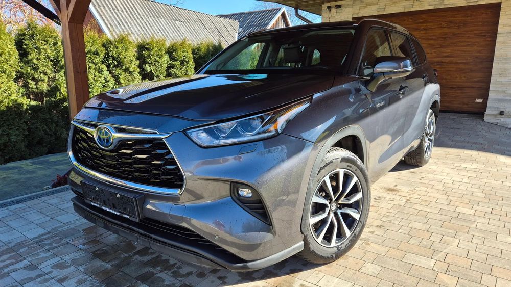 Toyota Highlander 2.5 Hybryda 328 KM / 4 x 4 / 2021r / 70.000 km / Serwis ASO Toyota