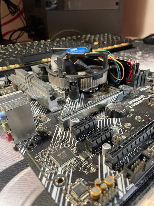 Комплект ASUS z490m-plus, 16gb DDR4 (3200mHz)