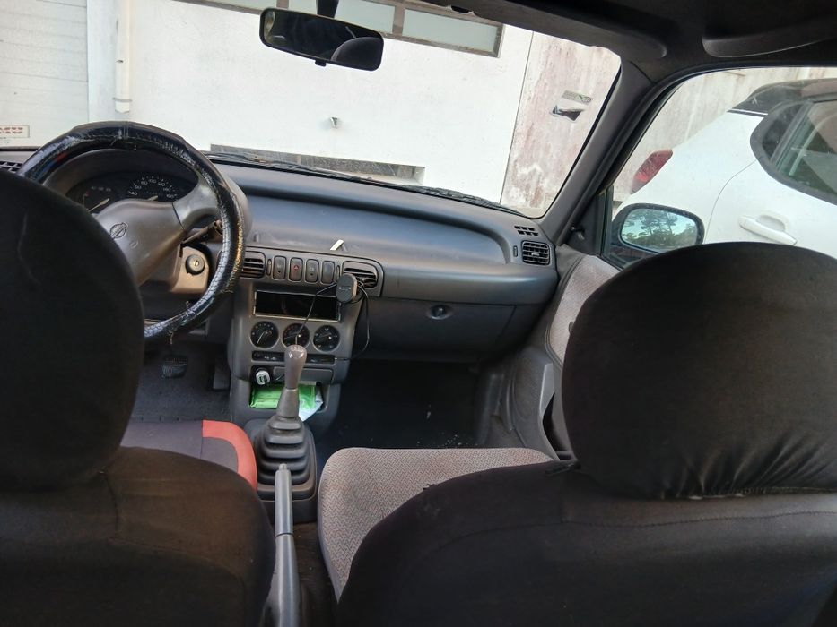 Nissan Micra 1.3 - 300€