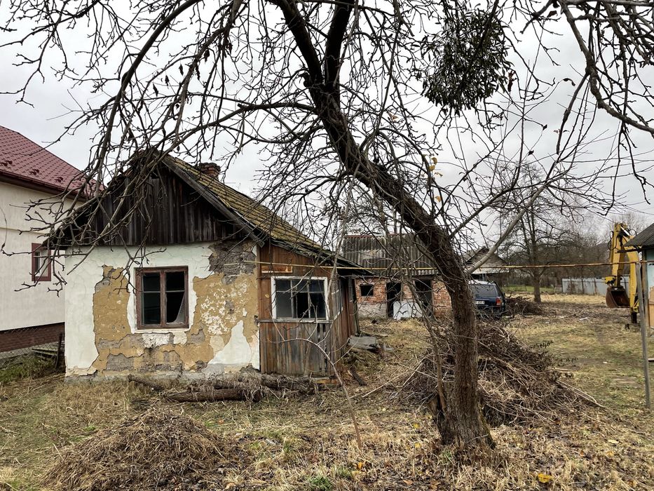 Земельна ділянка , будинок Гірник