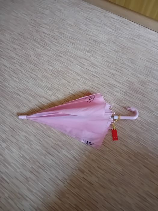 Parasolka dla dziewczynki.