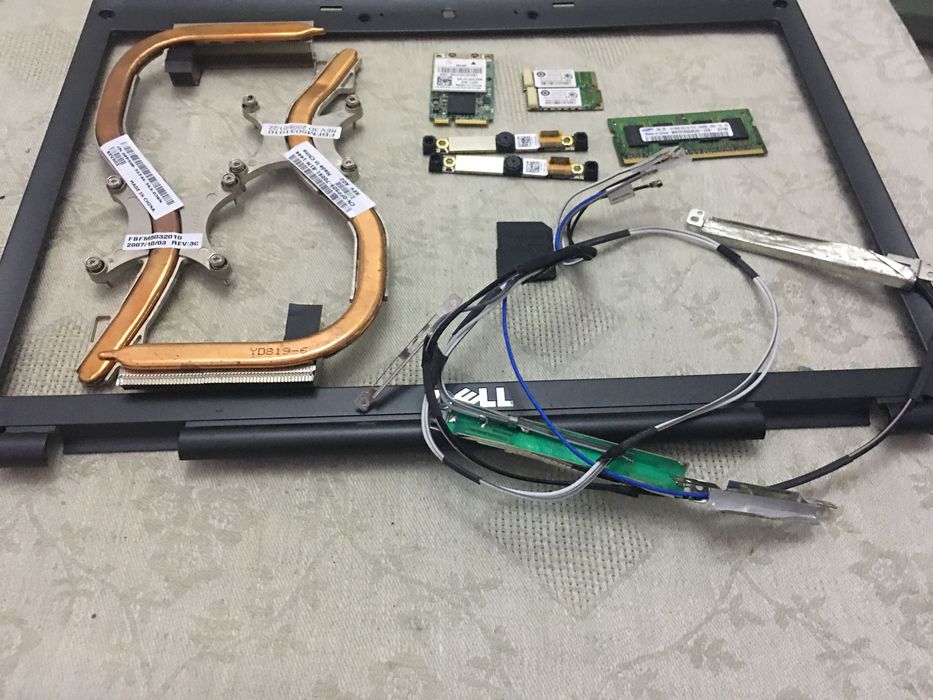Ноутбук Dell Vostro 1500 розборка